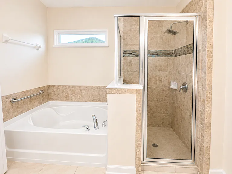 11092 Craig Hill Ct — Photo 7
