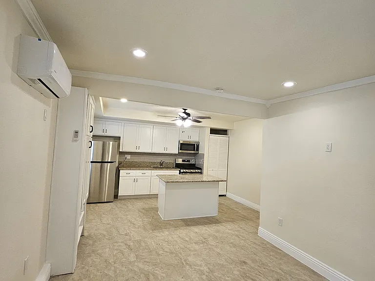 13844 Candlewood Ave — Photo 22