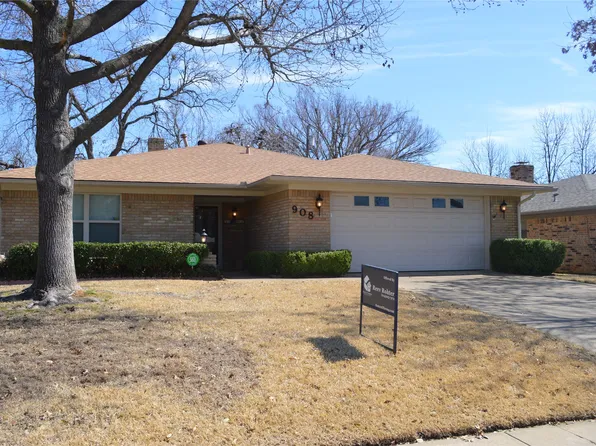 908 Apple Tree Ct, Irving, TX 75061