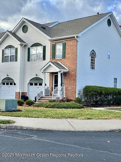 1st image of 19 Heron Ct