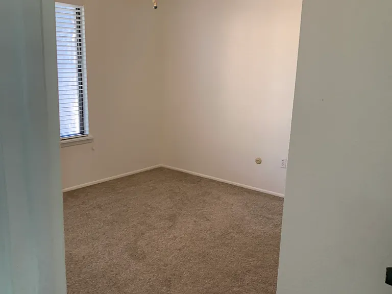1401 Zuni Pl — Photo 27