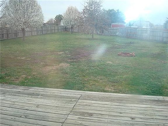 3rd image of 3775 Angel Ct
