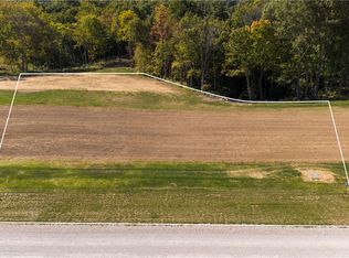 Leisure Ln, Marshall, IL 62441