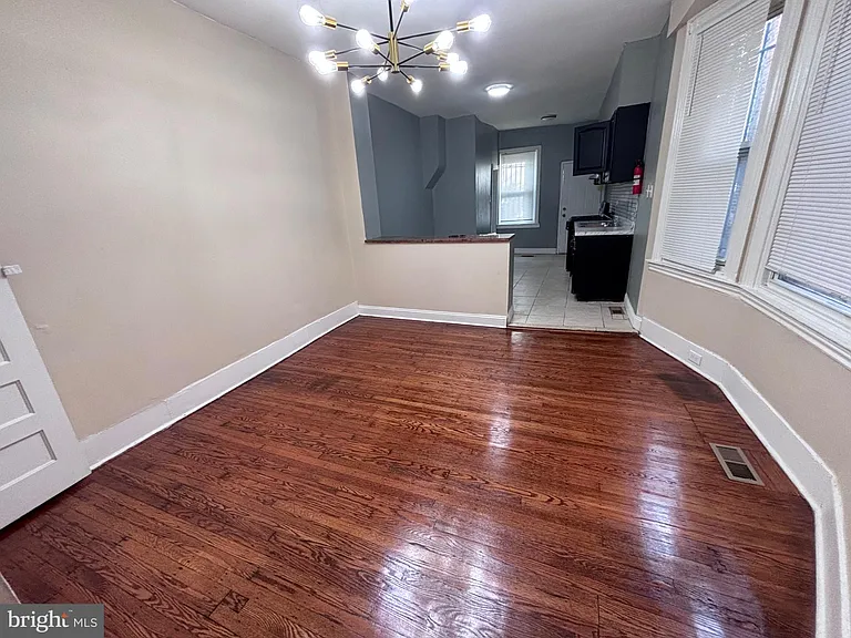 1812 S 57th St — Photo 5
