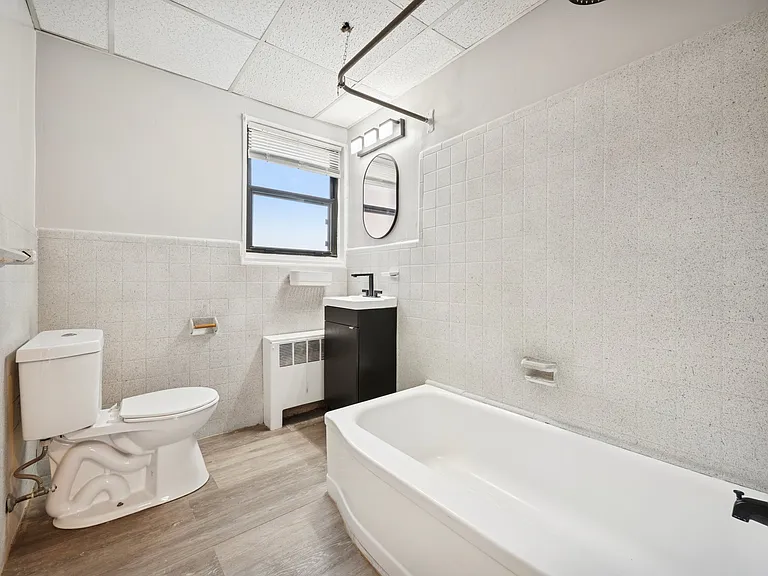 121 Forest Ave #2A — Photo 5
