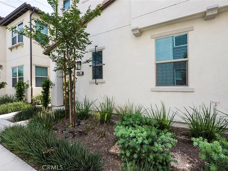 16008 Jamie Ln #10 — Photo 4