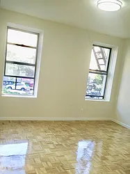 Rented by New York Residence