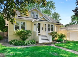 718 Grant St, Downers Grove, IL 60515