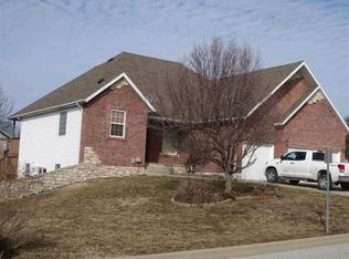 100 Haylee Cir, Monett, MO 65708