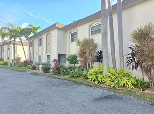 1714 Beach Pkwy APT 2A, Cape Coral, FL 33904
