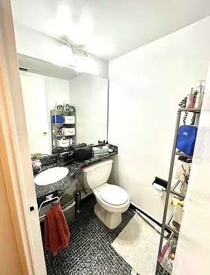 Rented by Olympia House Delaware LP | media 17