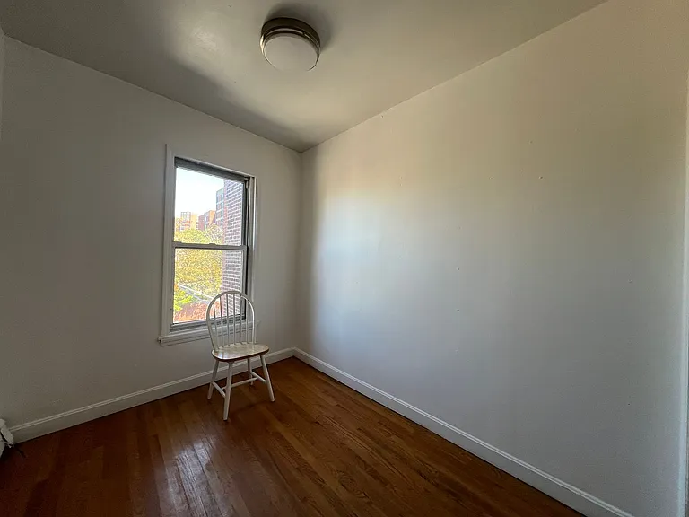 846 Huntington Ave #3 — Photo 5