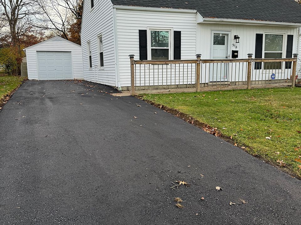 1st image of 378 Jennings Ave