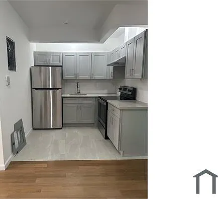 577 E 161st St #1A — Photo 1