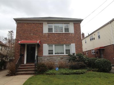 147-26 Sanford Avenue, Flushing, NY, 11355