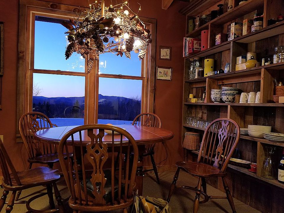 2nd image of 821 Fuller Hill Rd