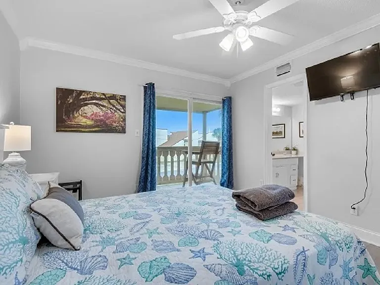 17462 Front Beach Rd #18 — Photo 13