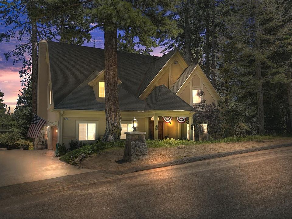 1st image of 247 Squirrel Dr