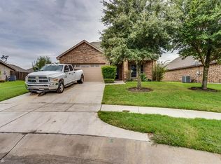 201 Ghost Rider Rd, Waxahachie, TX 75165