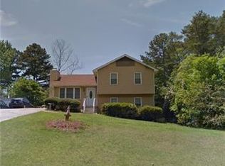 1012 Brighton Dr, Lawrenceville, GA 30043