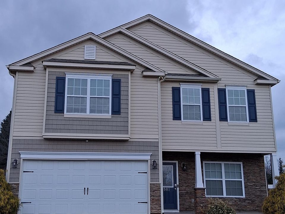 1st image of 581 Friar Park Ln