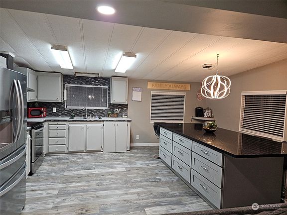 2nd image of 4401 37th Avenue SE #42