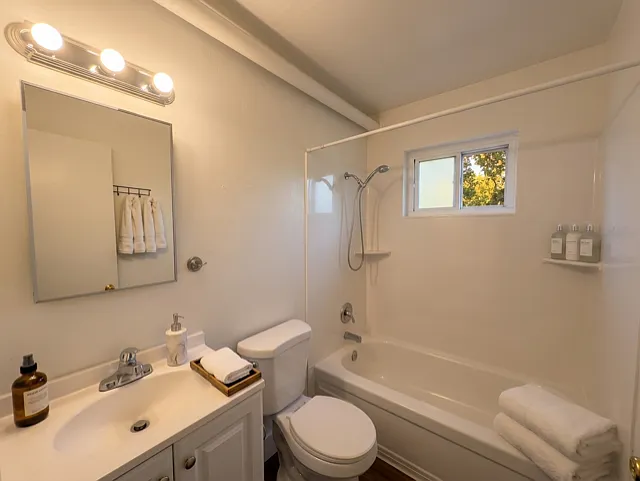 Plumtree Apartments — Photo 6