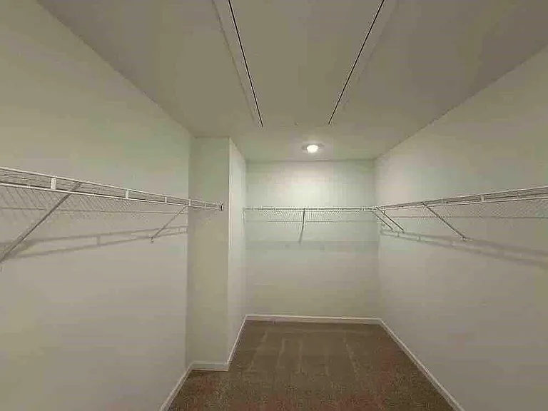 6761 Armonia Dr — Photo 11