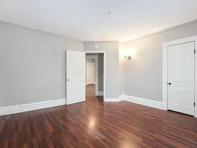 1043 Bridge St NW #2 — Photo 8