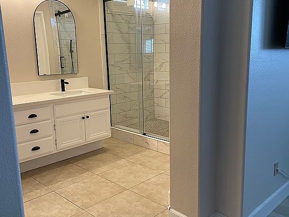2nd image of 359 Patriot Cir