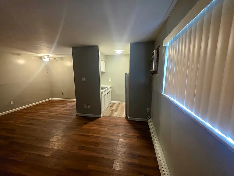 1355 Ohmer Ave #3 — Photo 4