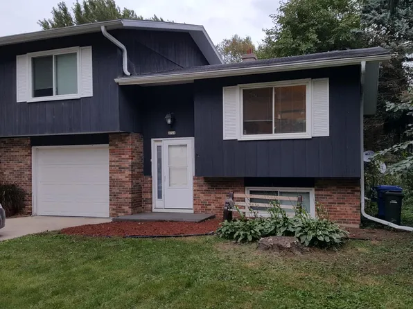 2726 Lyman Ln, Madison, WI 53711