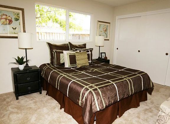 5th image of 1301 San Domar Dr APT B