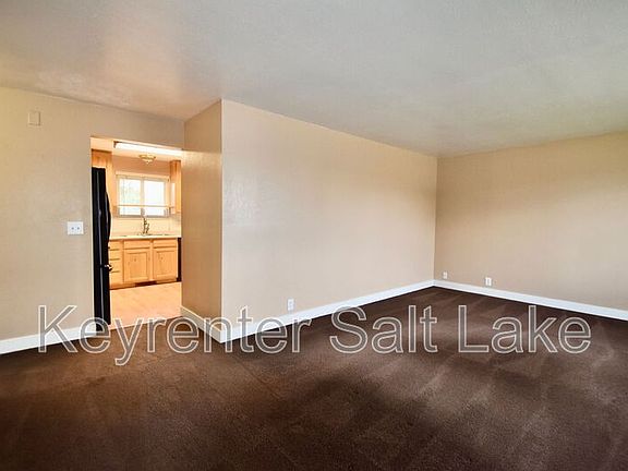 5th image of 5585 W Mountain Men Dr