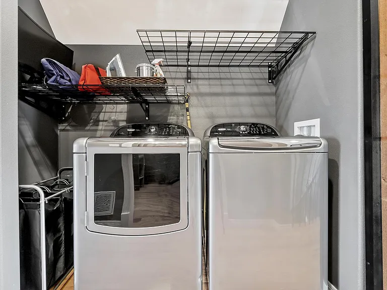 2534 N Humboldt St — Photo 29