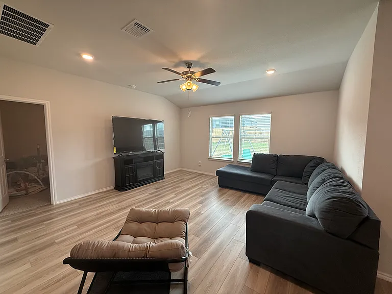 1320 Piedmont St — Photo 18