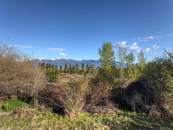3rd image of 3621 Sagehill Dr