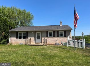 2177 Cloverfield Dr, Lebanon, PA 17046