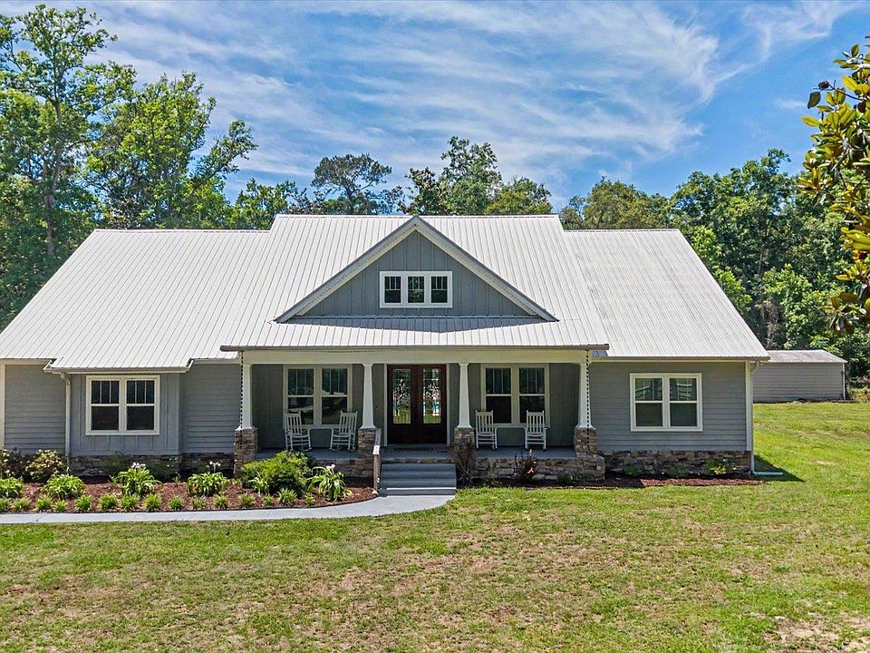 1st image of 1002 Baum Rd