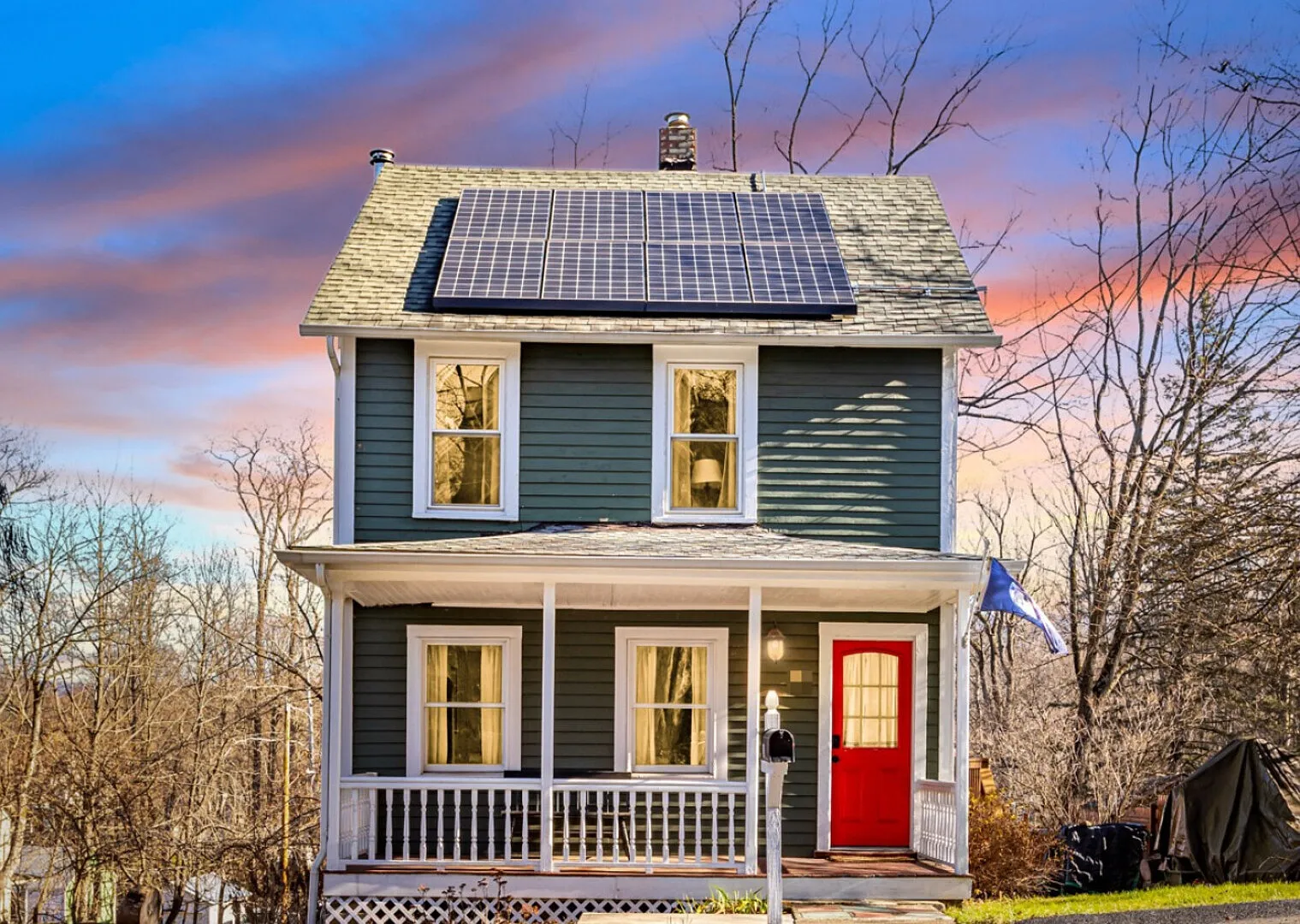 Cozy Easy Access to the Best of the Hudson Valley! — Photo 1