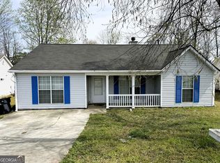 5609 Eagles Feather Ln, Riverdale, GA 30274