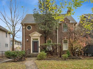 2243 Asbury Ave, Evanston, IL