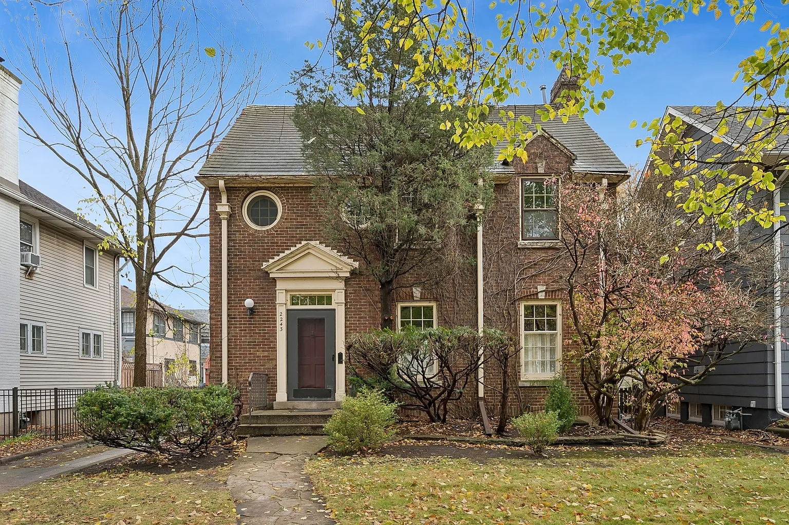 2243 Asbury Ave photo 1