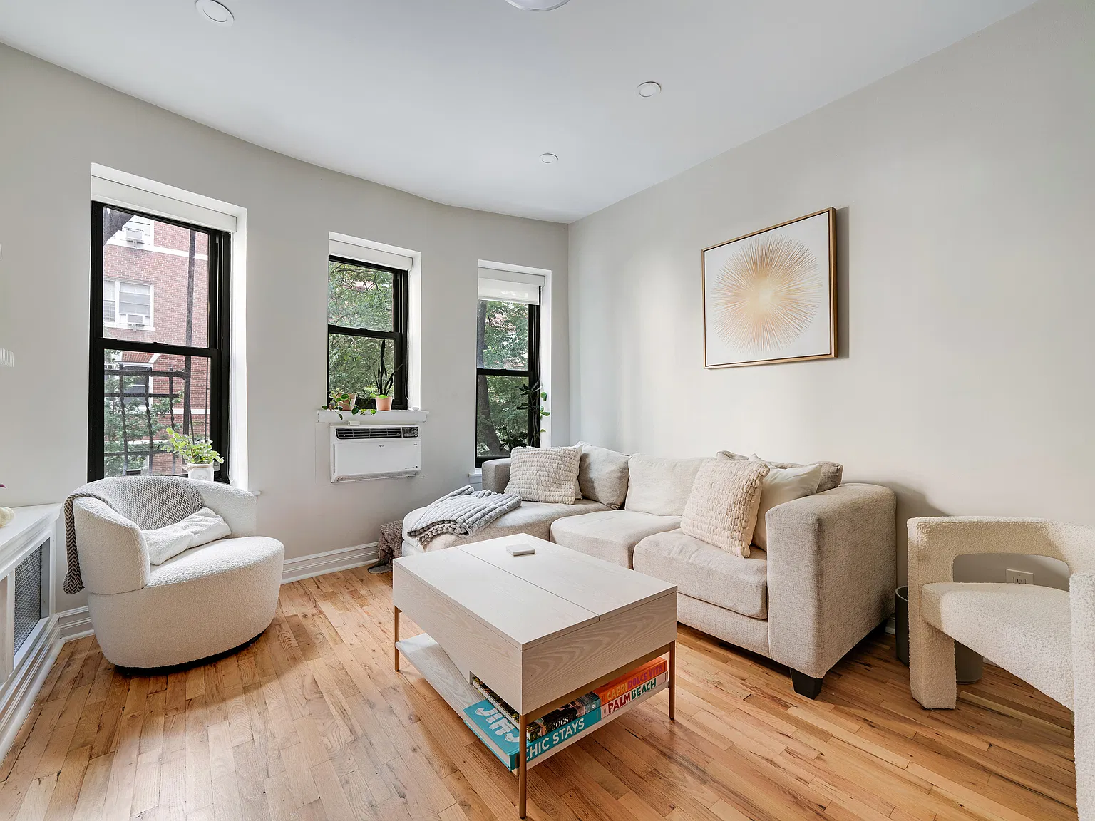 160 East 91st Street — Photo 2