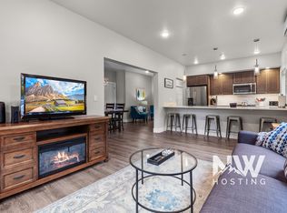 915 E Sherman Ave #B, Coeur D Alene, ID 83814