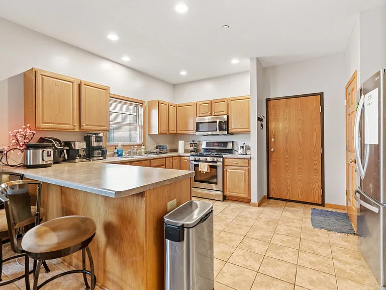 3514 Grand Ave S #102 — Photo 4