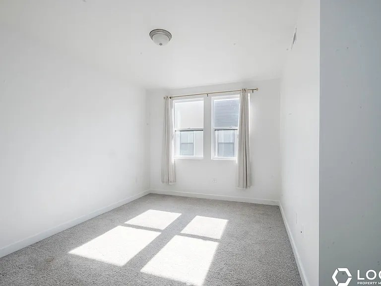754 W Blue Magic Ln #303 — Photo 15