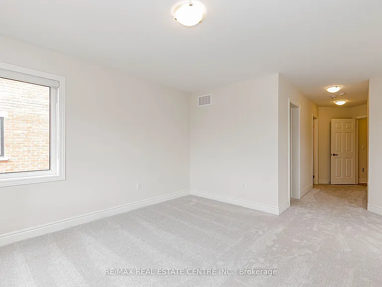 3 Marvin Ave — Photo 29