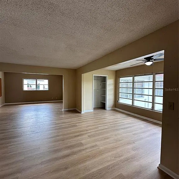 100 El Camino Dr #309 — Photo 5