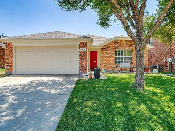 8424 Cactus Flower Dr, Fort Worth, TX 76131